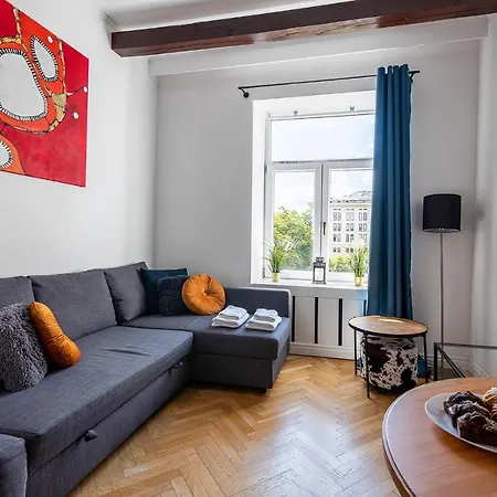Appartement Wspolna 54a - Red - Good Varsovie